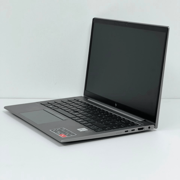 hp zbook firefly 14 g7 right view hp-zbook-firefly-14-g7-right-view