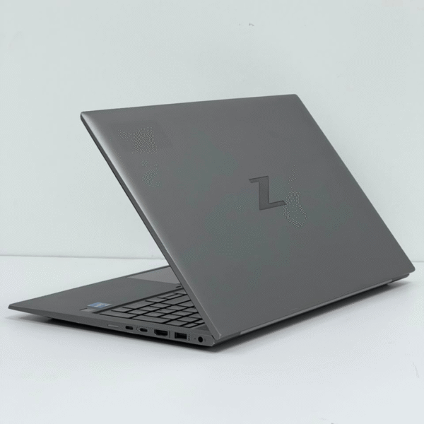 hp-zbook-firefly-15-g8-side-view