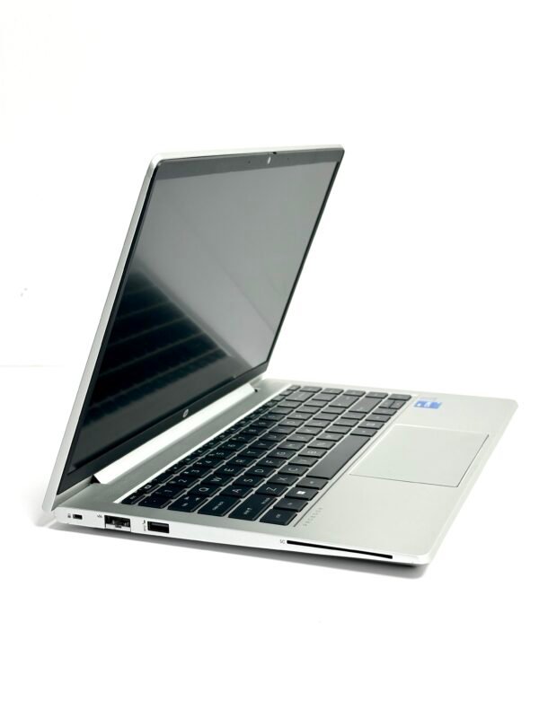 hp probook 640 g8 left view hp-probook-640-g8-left-view